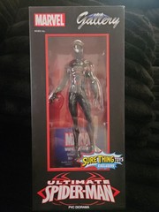 Diamond Select Toys Marvel Select Miles Morales Ultimate Spider-Man PVC Figure