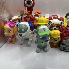 Huge Lot 35+ Paw Patrol Toy Figures Vehicles Accessories Metal Plastic Rubber