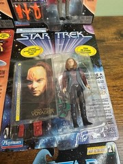 Star Trek Playmates Voyager Lot x9 Janeway Kim Tuvok Torres Hazon Figures MOC