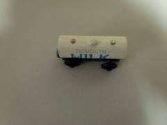 Thomas Wooden Railway Tidmouth Milk Tanker Train Car Britt Allcroft 1997