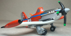 Disney Planes Supercharged Dusty Crophopper Racing #7 Deluxe Diecast 1:55 FC