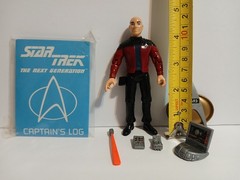 Star Trek Next Generation Captain Picard 4.5″ inch action figure Playmates 1992