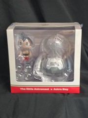 TEZUKA ASTRO BOY x THE LITTLE ASTRONAUT AX2 LIMITED 5.5″ NEW Sealed
