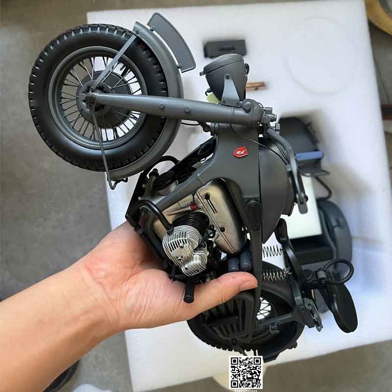 DID Motor Tricycle Motorcycle Model For 1/6 Action Figure Collection Gray Ver.
