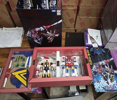 Transformers Victory Saber Multicolor Action Figure w/ Sword Ages 15+