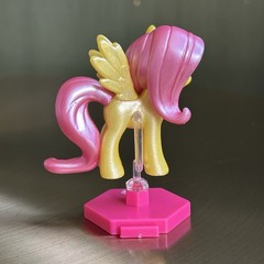 My Little Pony Blind Bag FLUTTERSHY +stand (CHROME UCC Distributing) Mini FIM G4