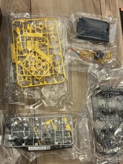 Blokees Classic Class DOTM Transformers Bumblebee Model Kit Action Figure NEW