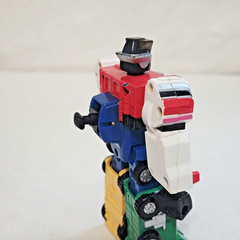 Bandai 1997 Power Rangers 5″ Carranger DX VRV Megazord (READ, wear, incomplete)