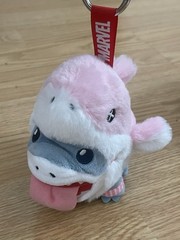 JEFF THE LAND SHARK SECRET RARE INCOGNITO DOLPHIN MARVEL COSBI PLUSH PENDANT