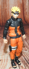 S.H. FIGUARTS Naruto Uzumaki The Jinchuriki Entrusted With Hope Open Box