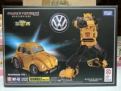 Transformers Masterpiece MP45 Cybertron Espionage Autobot Bumblebee ver 2.0 New