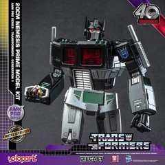 Nemesis Prime Transformer Figure with *Detachable Matrix