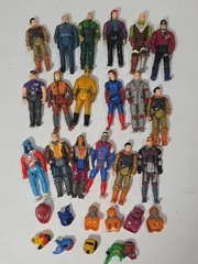VTG-80’S-KENNER-M.A.S.K.BULLDOG SEMI TRUCK-W/BORIS BUSHKIN/BOX & 17 FIGURES-LOT