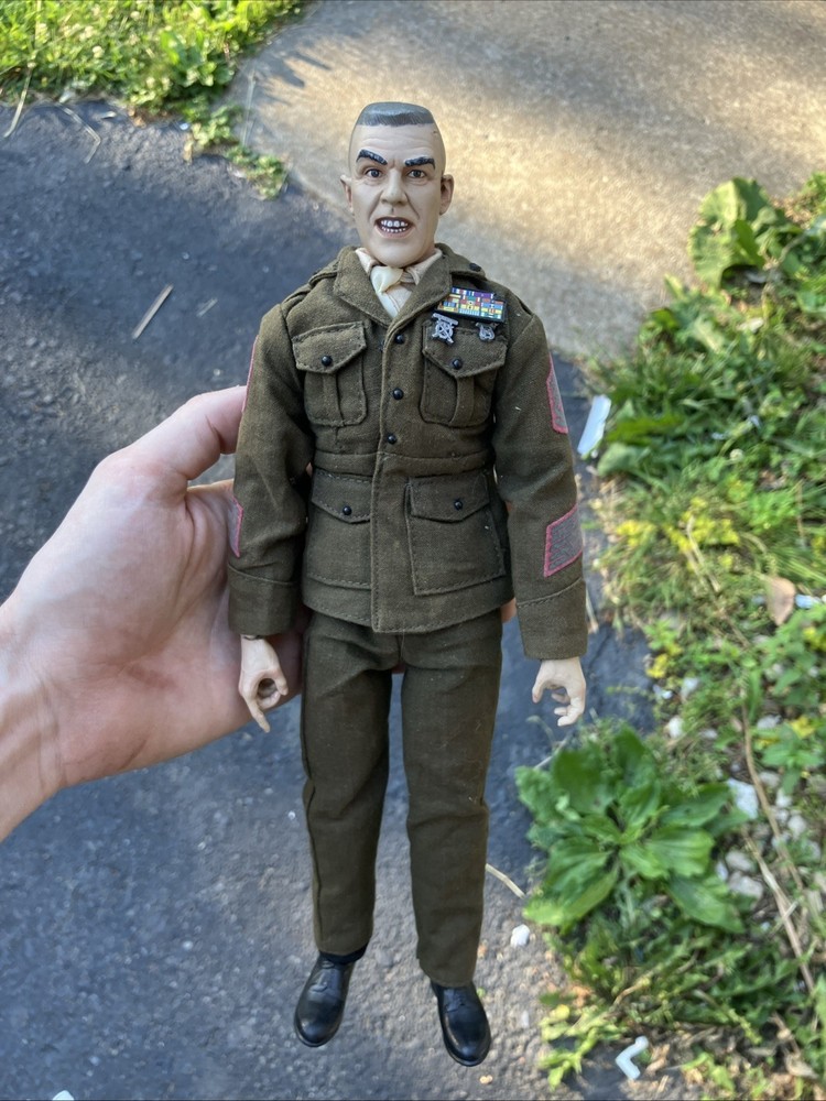 Vintage Gunnery Sgt. Hartman portrayed by R. Lee Ermey 12″ Figure 1/6 B17