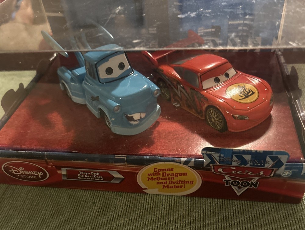 Disney Store Cars Toon Tokyo Drift Dragon McQueen Mater Die-cast Action Figure