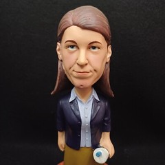 THE OFFICE MEREDITH PALMER NBC UNIVERSAL LIMITED EDITION RESIN BOBBLE HEAD