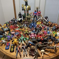 100+ 90’s loose action figure lot Snake Man Capcom Mega Man, Bandai, TMNT Marvel