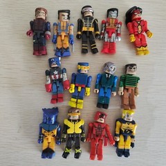 Lot 13 Marvel Minimates Spiderman Wolverine Captain Spider-woman Beast Sandman