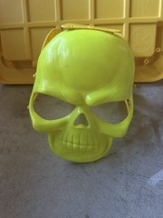 1983 Vintage Skeletor Mask (He-Man) Glows In The Dark
