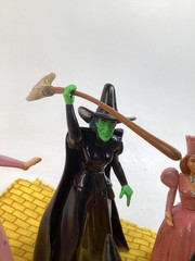 Vintage Wizard of Oz Figures Glinda,Witch,Yellow Brick Rd.+ (F3)