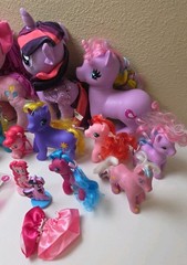 My Little Pony Mixed Lot of 22 Random Figures Various Sizes/Years Some Vintage