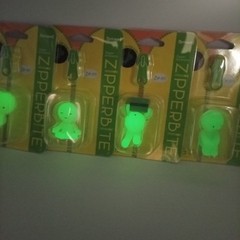 Smiski Figures Zipper Bite Japan Zipper Accessory Glow In The Dark Set of 4