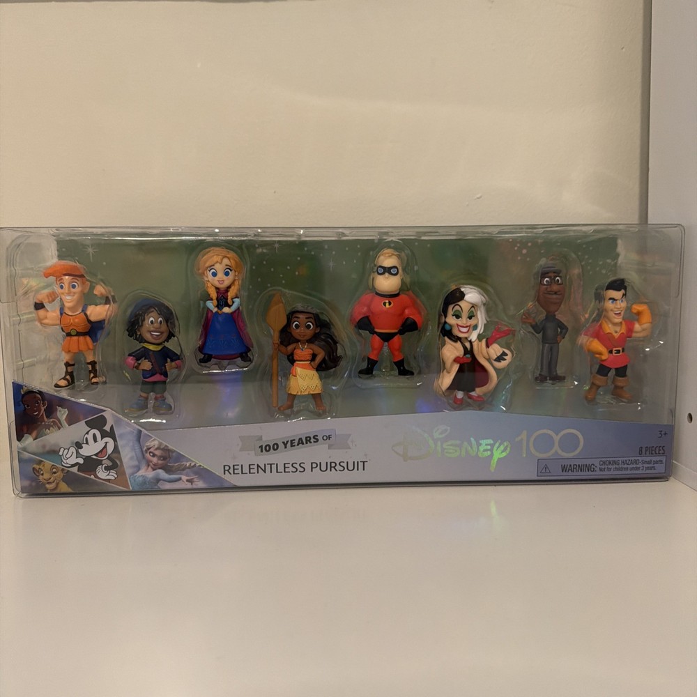 Disney 100 Celebration Figure Pack-100 Years of Relentless Pursuit 8 Figures