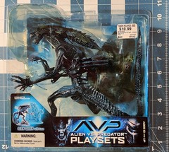 ALIEN QUEEN Series 2 Alien vs Predator AVP Action Figure McFarlane Toys SEALED