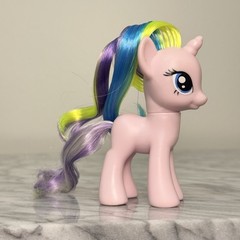 My Little Pony G4 Neon Rainbow Power Holly Dash Rare UK Exclusive – Read