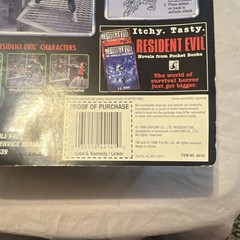 Toy Biz Video Game Super Stars Resident Evil 2 Leon Kennedy & Licker Set Gun