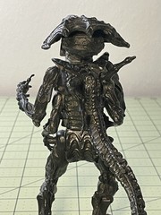 Vintage 1992 Kenner ALIENS Queen Alien Deluxe Xenomorph Action Figure 6″