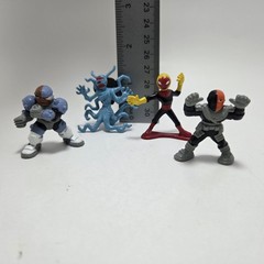 Teen Titans vintage mini figure lot of 4 Figures Cartoon Network DC