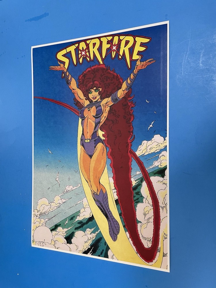 DC COMICS THE NEW TEEN TITANS STARFIRE POSTER PIN UP BRAND NEW.