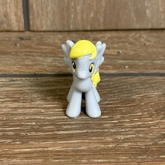 My Little Pony MLP Derpy Hooves Muffins 2in Mini Figure Toy Hasbro