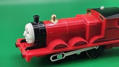 Trackmaster Thomas & Friends “James” Motorized Train Tomy Britt Allcroft 1994