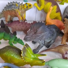 Dinosaurs Action Figures Lot Jurassic Toy Collection Set Science Junk Bundle VTG