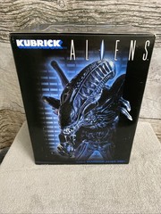 Aliens Warrior 400% Kubrick 11 Inch Action Figure New In Box