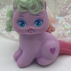 Vtg Little Pretty Kitty Heaven Heart RARE Mattel Show Offs Purple Pink Cat Toy