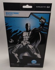 McFarlane DC Multiverse Gold Label Deathstroke Defiance 7″ Action Figure