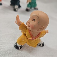 Vintage Chinese Kung Fu Martial Arts Plastic Fight Pose Figure Figurine LOT of 6