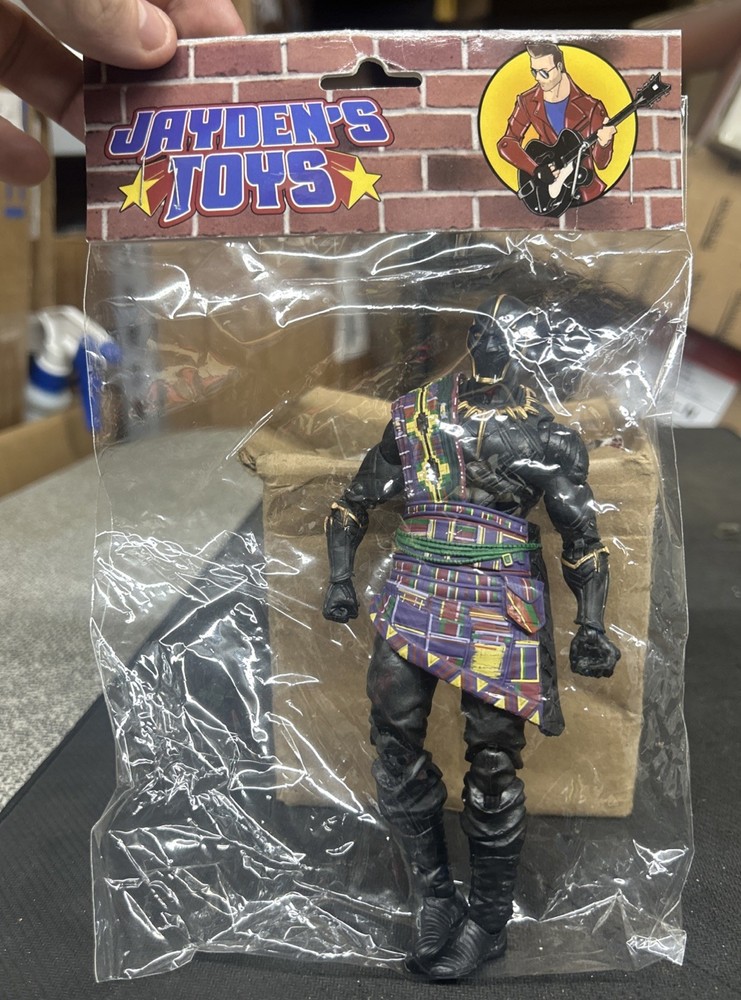 Marvel Legends T’Chaka Action Figure Complete Black Panther