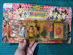 Vintage Bootleg Rare Yugioh toys figure & card Dungeon Dice Monsters Yugi Oh!