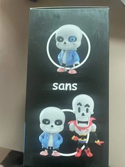 Undertale Sans Nendoroid #1826 – 10cm Poseable PVC Figure – Collectible New