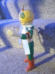 70’s Kamen Rider Japan Soft Vinyl Bandai Popy 11″ Figure w/Mask Belt Scarf VG