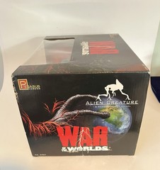 War Of The Worlds 2005 Alien Creature Pre-assembled ~ Pegasus Hobbies