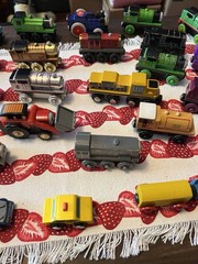 48 THOMAS THE TRAIN & FRIENDS Wood, Vintage, Metal, Buildings, Track, People +++