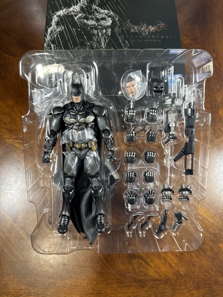 US *NEW / SEALED* LPZZ Studio Batman Arkham Knight V8.04 DC Comics WB Games 1/12