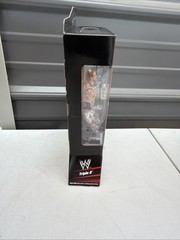 BNIB WWE TRIPLE H MATTEL ELITE COLLECTION SERIES 2 WRESTLING ACTION FIGURE