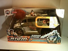 ATOM, ALPHA TEENS ON MACHINES ”SLAMMA STRIKER” GEAR IT UP! vehicle/playset