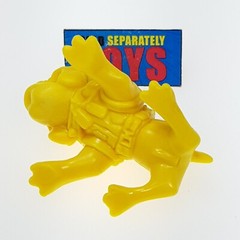 TMNT Raph The Green Teen Beret BITING BULLDOG BUDDY 1991 yellow accessory part